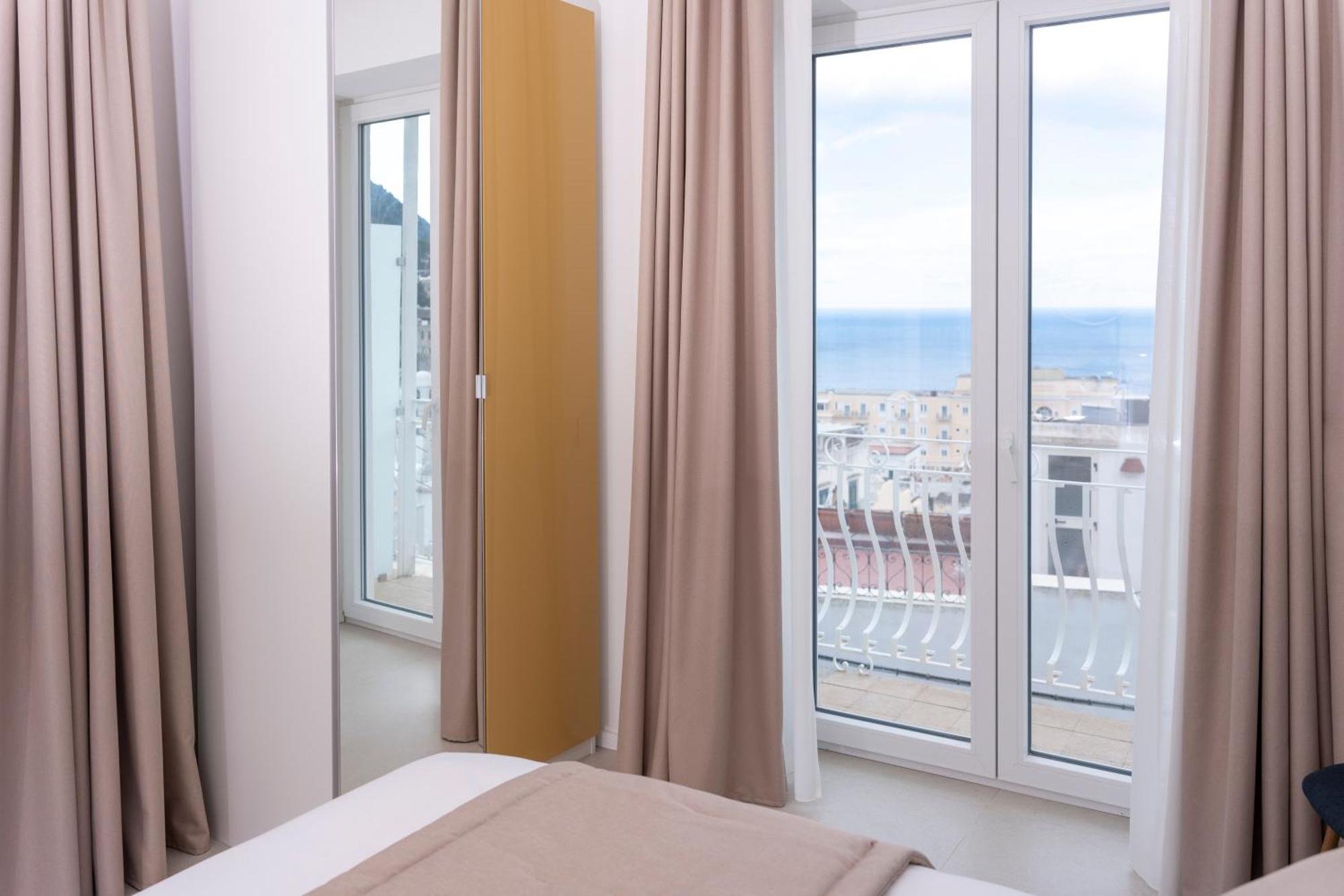 La Prora Apartments Capri Bagian luar foto